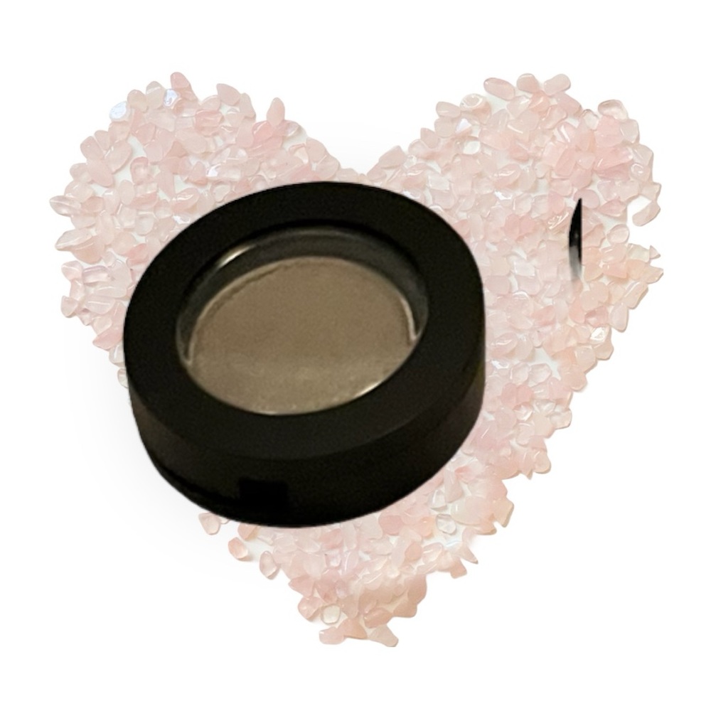 Brand new mineral eyeshadow by Slim Sculpt Studio